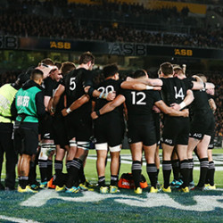 All Blacks huddle 1582053429