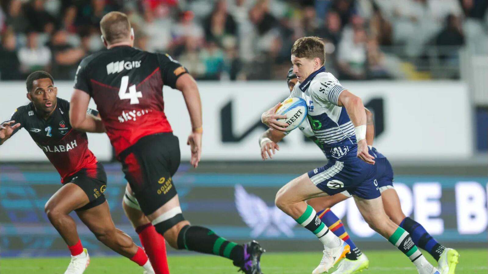 Beauden Barrett returns to DHL Super Rugby Pacific