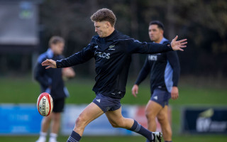 Barrett shines again for Leinster in the Champions Cup Thumbnail