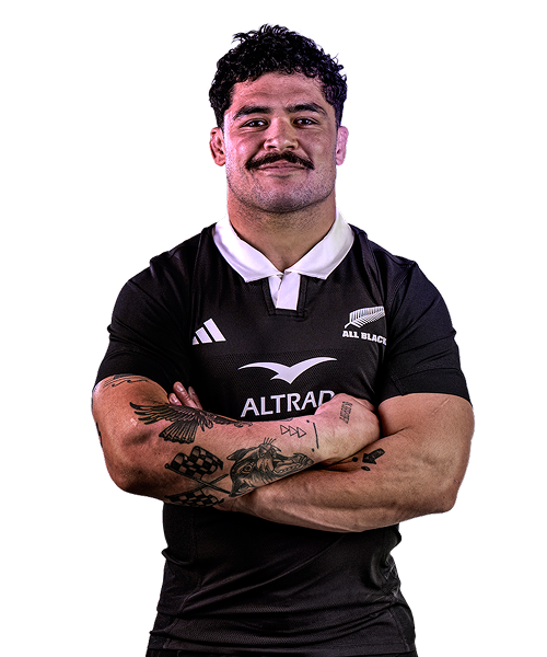 Du’Plessis Kirifi Portrait