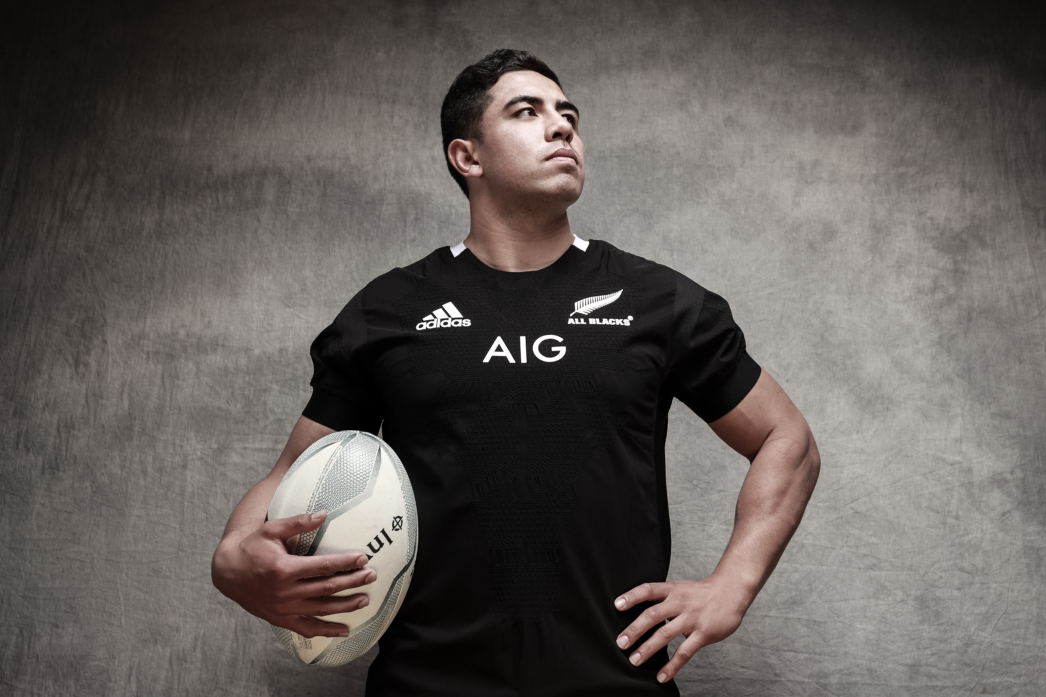 Anton Lienert-Brown recommits to New Zealand Rugby » allblacks.com