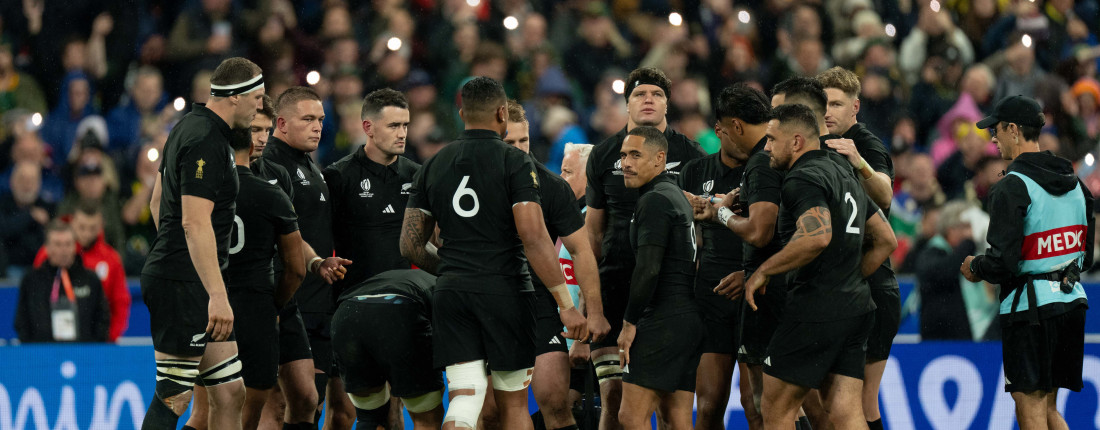 South Africa 18 New Zealand 20: All Blacks look well set to make