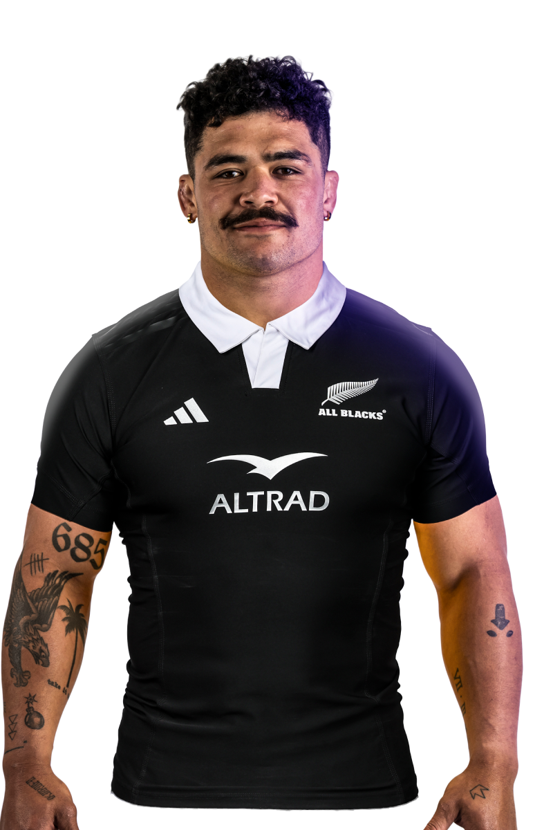 Du’Plessis Kirifi Portrait