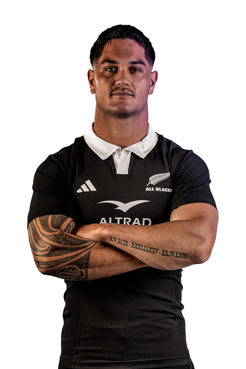 Quinn Tupaea Portrait