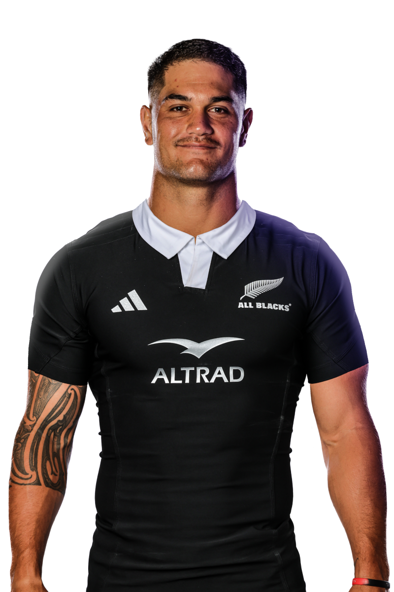 Quinn Tupaea Portrait