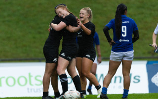Black Ferns XV overcome Manusina XV in the wet