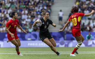 New Zealand Women’s Sevens Team Triumphs Over China and Canada Thumbnail
