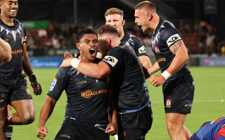 Chiefs Hold Top Spot as Crusaders, Reds, and Brumbies Stay Close