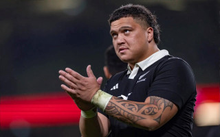 Tamaiti Williams re-signs to 2029